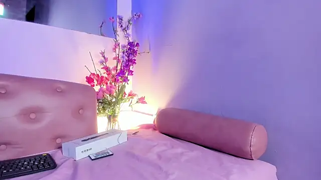 CarlaAlvez online show from 09/22/25, 05:26