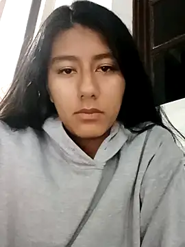 CarlaAlvez online show from 10/02/25, 11:34