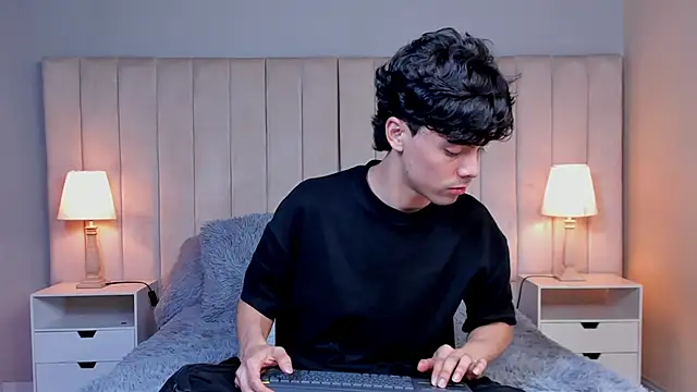 Dammon Stallion online show from 02/07/25, 07:06