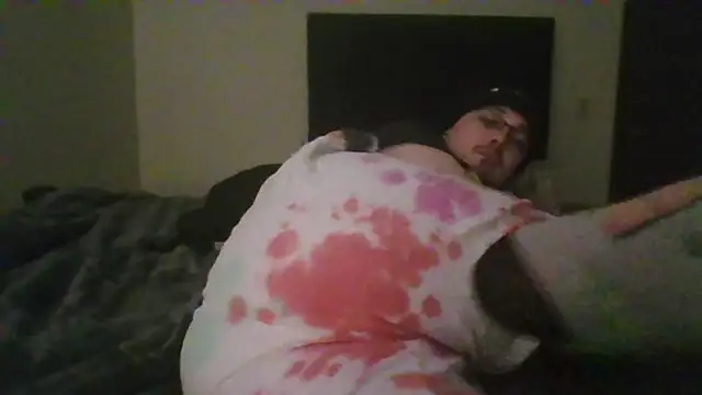 Snapshot of cmichaelxxx chatting on 12/23/24, 10:33 cmichaelxxx online show from 12/23/24, 10:33