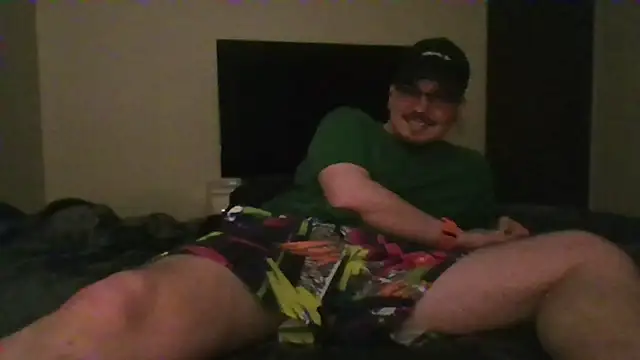 Snapshot of cmichaelxxx chatting on 12/31/24, 08:26 cmichaelxxx online show from 12/31/24, 08:26