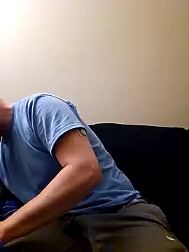 Snapshot of cmichaelxxx chatting on 01/14/25, 09:35 cmichaelxxx online show from 01/14/25, 09:35