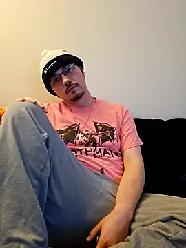 Snapshot of cmichaelxxx chatting on 01/14/25, 08:15 cmichaelxxx online show from 01/14/25, 08:15