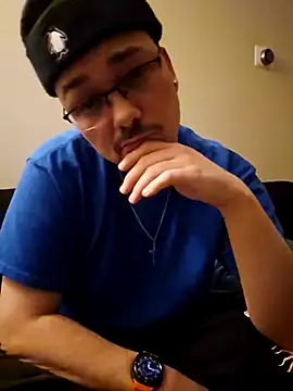 Snapshot of cmichaelxxx chatting on 01/15/25, 10:46 cmichaelxxx online show from 01/15/25, 10:46