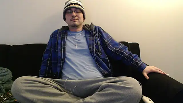 Snapshot of cmichaelxxx chatting on 01/20/25, 09:32 cmichaelxxx online show from 01/20/25, 09:32