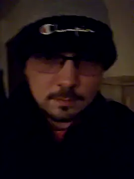 Snapshot of cmichaelxxx chatting on 02/01/25, 11:48 cmichaelxxx online show from 02/01/25, 11:48