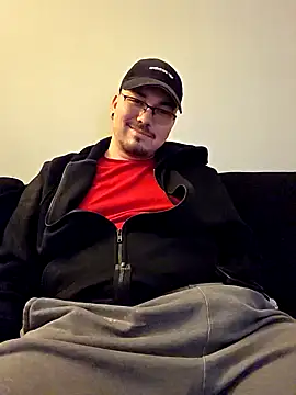 Snapshot of cmichaelxxx chatting on 02/03/25, 08:35 cmichaelxxx online show from 02/03/25, 08:35