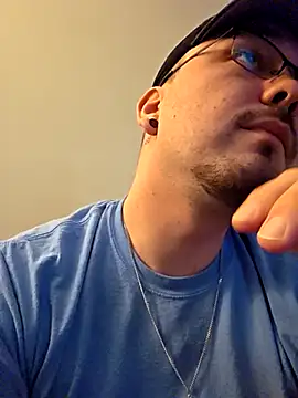 Snapshot of cmichaelxxx chatting on 02/10/25, 10:09 cmichaelxxx online show from 02/10/25, 10:09