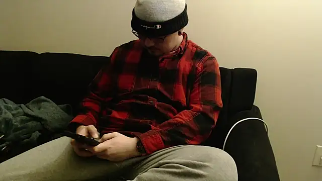 Snapshot of cmichaelxxx chatting on 02/19/25, 04:34 cmichaelxxx online show from 02/19/25, 04:34