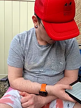 Snapshot of cmichaelxxx chatting on 03/14/25, 10:38 cmichaelxxx online show from 03/14/25, 10:38