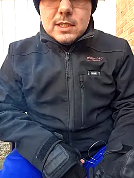 Snapshot of cmichaelxxx chatting on 03/17/25, 09:13 cmichaelxxx online show from 03/17/25, 09:13