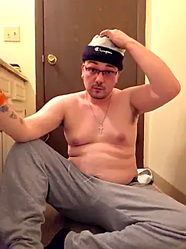 Snapshot of cmichaelxxx chatting on 03/21/25, 09:56 cmichaelxxx online show from 03/21/25, 09:56