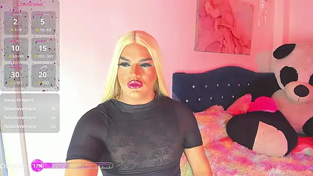 Snapshot of Missisabella_ chatting on 12/24/24, 07:39 Missisabella online show from 12/24/24, 07:39