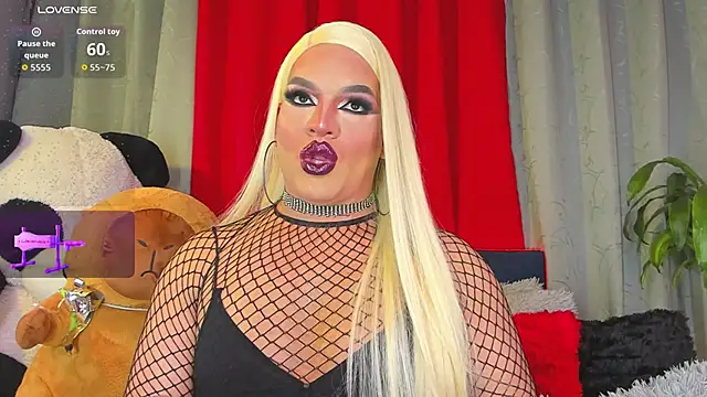 Snapshot of Missisabella_ chatting on 11/13/25, 01:15 Missisabella online show from 11/13/25, 01:15