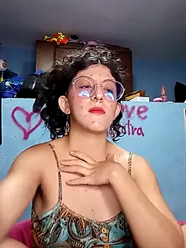 Snapshot of LoveElectra chatting on 02/25/26, 11:58 LoveElectra online show from 02/25/26, 11:58