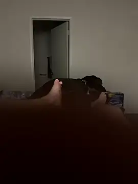 Snapshot of daddymaniaco69 chatting on 12/22/24, 04:38 daddymaniaco69 online show from 12/22/24, 04:38