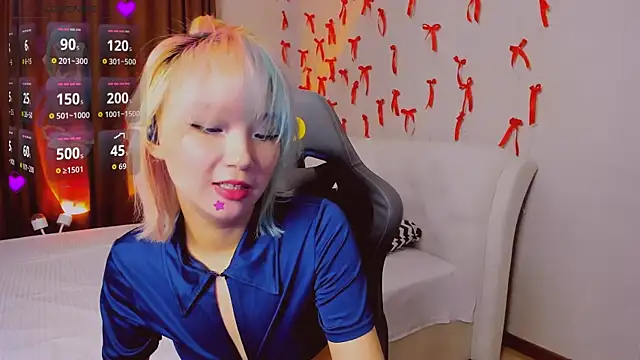 Milla Aheo online show from 04/01/26, 01:01