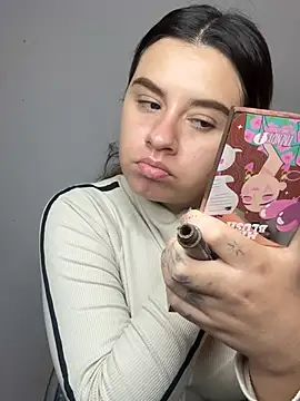 SaraBraun  online show from 04/20/26, 05:37