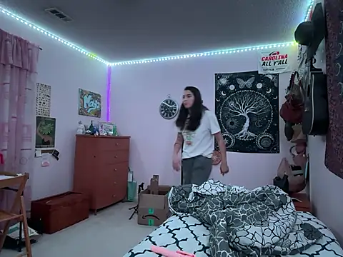 naughtynadia0502 online show from 02/04/25, 05:31