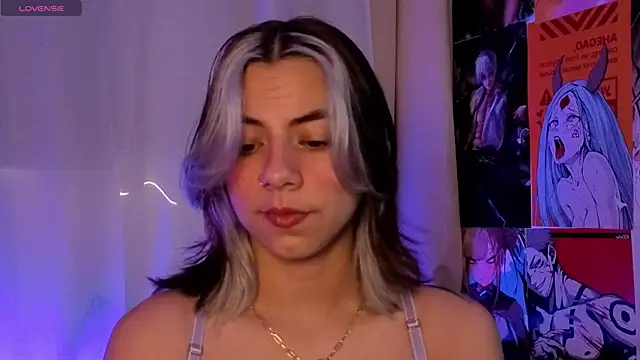 ArtemisaBlake online show from 04/21/26, 03:50