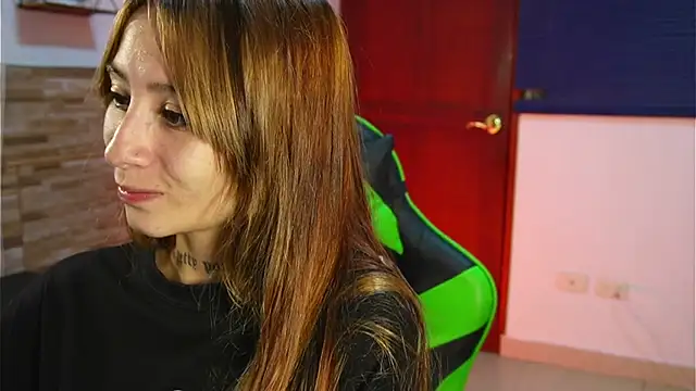 Michell Wallker online show from 03/19/26, 10:47