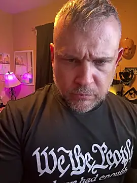 Snapshot of TwoFarty240 chatting on 02/21/26, 03:51 TwoFarty240 online show from 02/21/26, 03:51