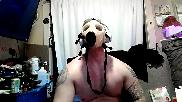 Snapshot of TwoFarty240 chatting on 02/28/26, 02:07 TwoFarty240 online show from 02/28/26, 02:07