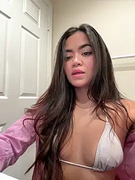 Snapshot of xsweetv chatting on 02/03/25, 04:25 xsweetv online show from 02/03/25, 04:25