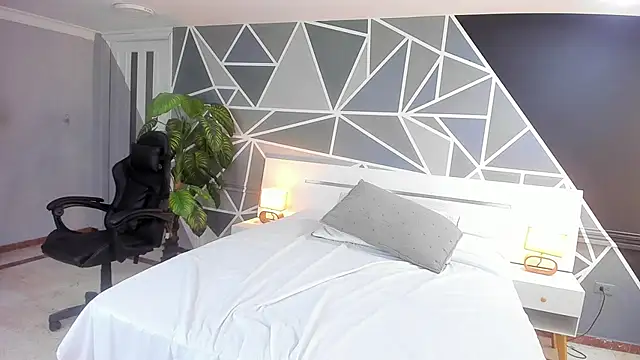 Snapshot of Lucifer_shadow chatting on 02/28/25, 02:09 Lucifer shadow online show from 02/28/25, 02:09