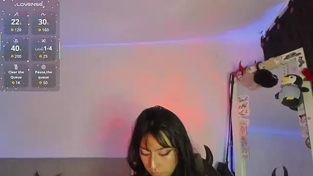 Any Roussee online show from 02/01/26, 10:52