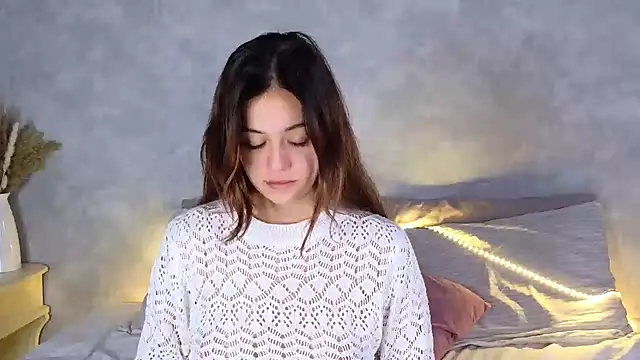 STELLA RICH online show from 11/28/25, 11:24