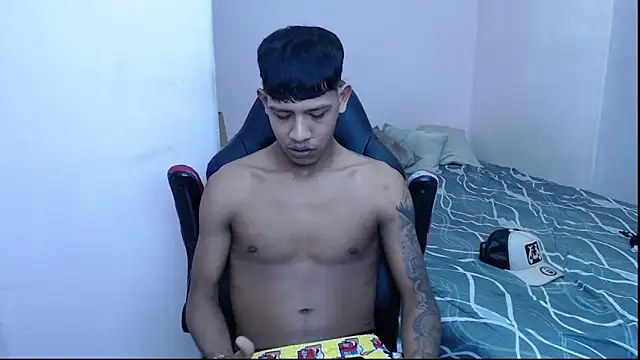 Snapshot of mr_stiven_ chatting on 01/28/25, 06:16 mr stiven  online show from 01/28/25, 06:16