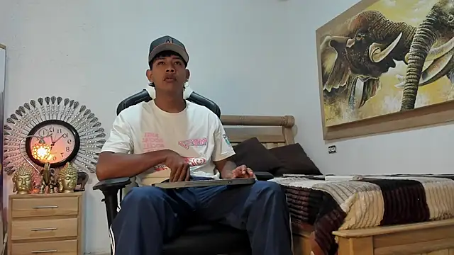 mr stiven  online show from 04/01/26, 02:45