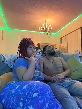 Snapshot of Asthetixx chatting on 12/13/24, 12:06 Asthetixx online show from 12/13/24, 12:06