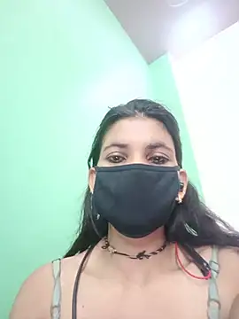 Aafreen 36 online show from 05/17/26, 02:46