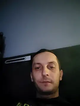 Snapshot of Kondzio chatting on 10/30/25, 07:14 Kondzio online show from 10/30/25, 07:14