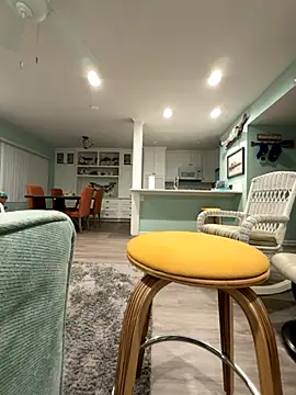 Texascoastedger online show from 10/25/25, 09:06