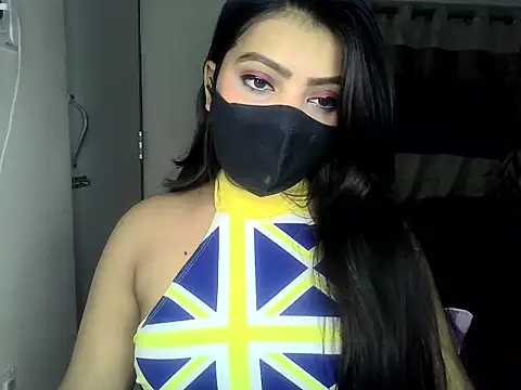 Snapshot of ishi_Beauty chatting on 11/29/25, 05:54 ishi Beauty online show from 11/29/25, 05:54