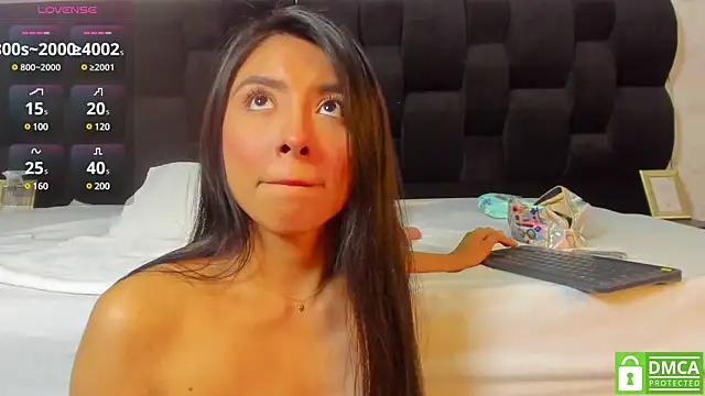 Camila  Gomez online show from 02/01/25, 03:18