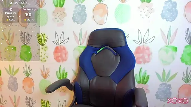 Snapshot of linda_rios_ chatting on 11/22/25, 08:08 linda rios online show from 11/22/25, 08:08