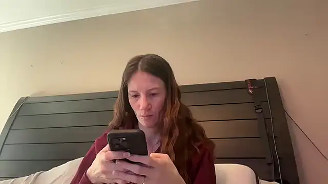 Snapshot of yourstrulylivy69 chatting on 01/28/25, 02:42 yourstrulylivy69 online show from 01/28/25, 02:42
