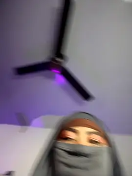 jazmin anbar online show from 04/12/26, 10:31