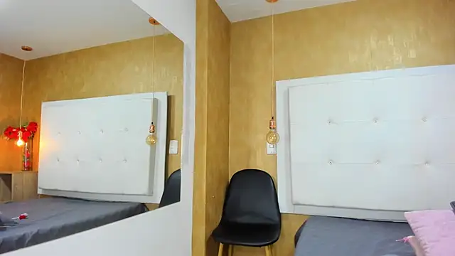 Milaspetite online show from 11/26/25, 12:44