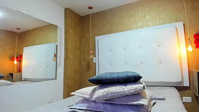 Milaspetite online show from 02/04/26, 08:03