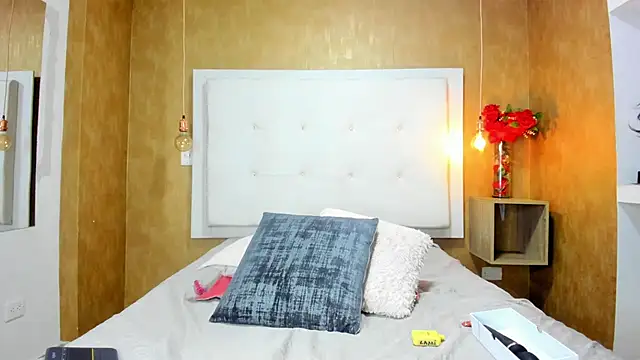 Milaspetite online show from 02/14/26, 08:16