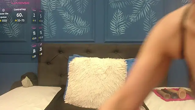 sasi luna online show from 10/09/25, 01:42