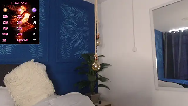 sasi luna online show from 11/09/25, 12:58