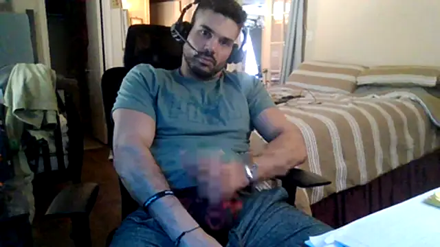 Strokeking4u online show from 03/19/26, 04:11