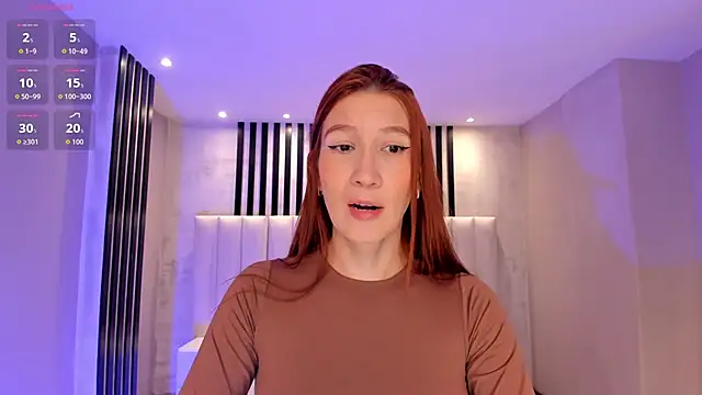 Snapshot of MiaFarrell_ chatting on 02/14/26, 11:07 MiaFarrell online show from 02/14/26, 11:07