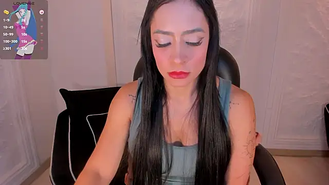 IsabelBornner online show from 11/08/25, 07:23